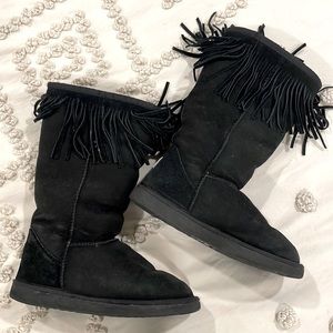 UGG boots with fringe